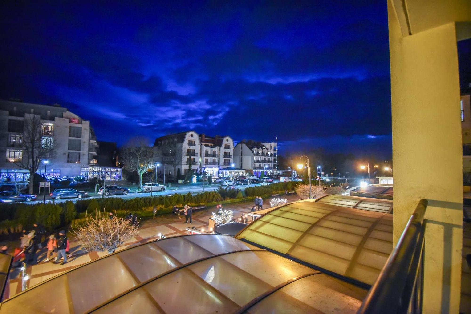 Apartamenty Przy Promenadzie - 2 Sypialnie & Parking - Uzdrowiskowa 12-14 - Apartamenty Na Wyspie Świnoujście Esterno foto